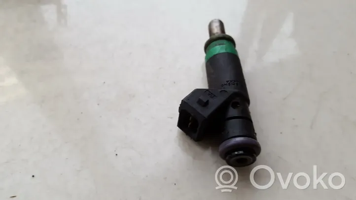 Ford Focus Injecteur de carburant 98MFBC9F593