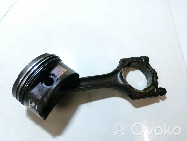 Audi A8 S8 D2 4D Piston with connecting rod 