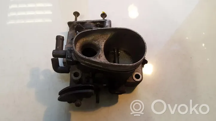 Audi 80 90 S2 B4 Throttle valve 037061R