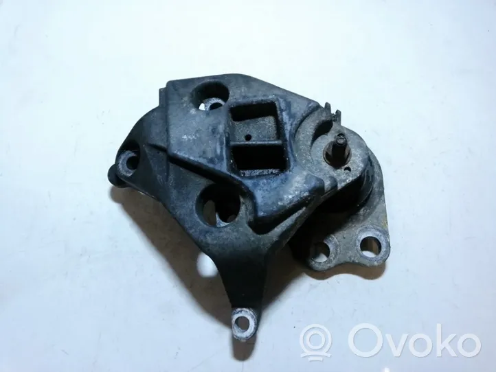 Renault Clio II Supporto di montaggio del motore (usato) 101849