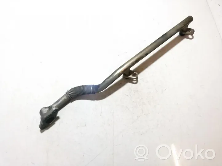 Opel Vectra B Tuyau de raccordement solide EGR 