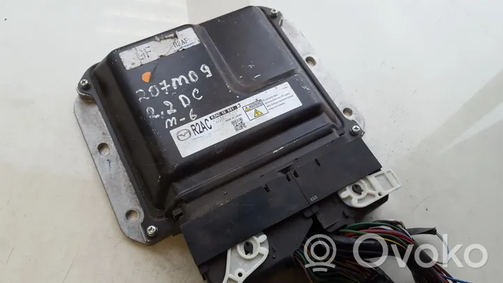 Mazda 6 Calculateur moteur ECU r2ac18881