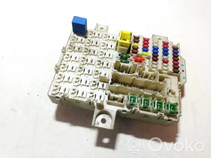 Mitsubishi Colt Fuse box set 8565a174