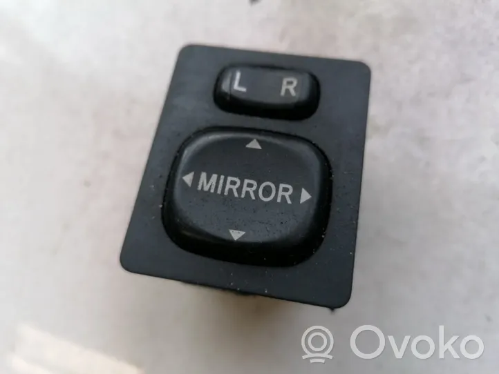 Toyota Corolla Verso AR10 Wing mirror switch 769746A