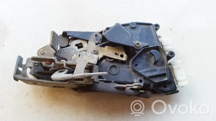 Peugeot 605 Rear door lock 