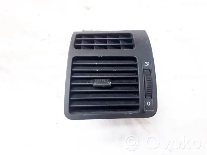 Volkswagen Touran I Garniture, panneau de grille d'aération latérale 1t0819703a