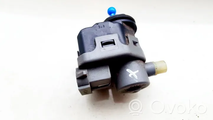 Renault Clio II Headlight level adjustment motor 7700420737