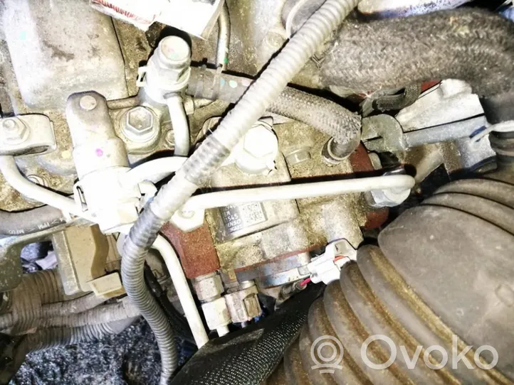 Toyota Avensis T270 Pompe d'injection de carburant à haute pression 221000r040