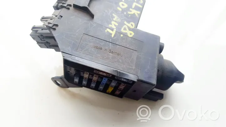 Mercedes-Benz E W210 Light switch 2105450104