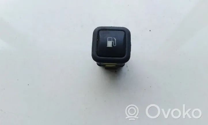 Ford Focus Fuel tank opening switch 3B0959833A