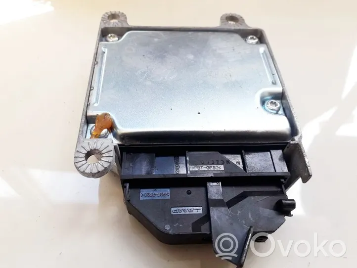 KIA Carnival Gaisa spilvenu vadības bloks 0k52y677f0a