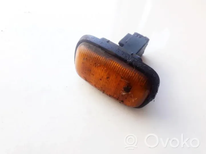 Daihatsu Terios Etupuskurin suuntavilkku 21451328