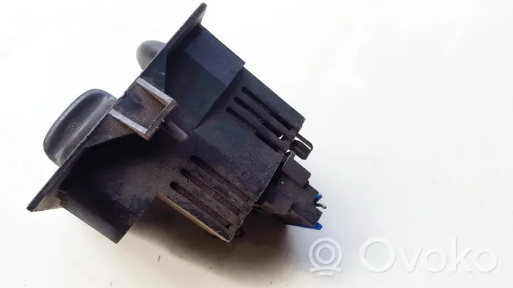 Opel Sintra Light switch 10246287