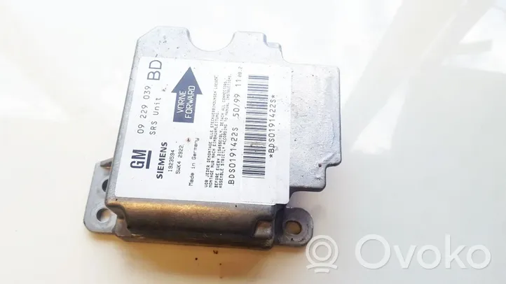 Opel Vectra B Unidad de control/módulo del Airbag 09229039