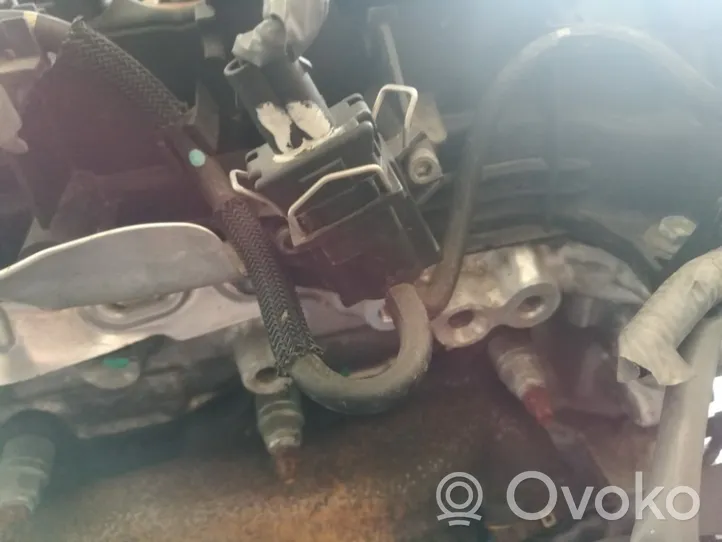 Toyota Avensis T270 Turboahtimen magneettiventtiili 258600r010