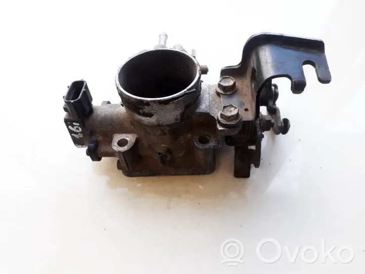 Toyota Carina T190 Clapet d'étranglement 8945222090