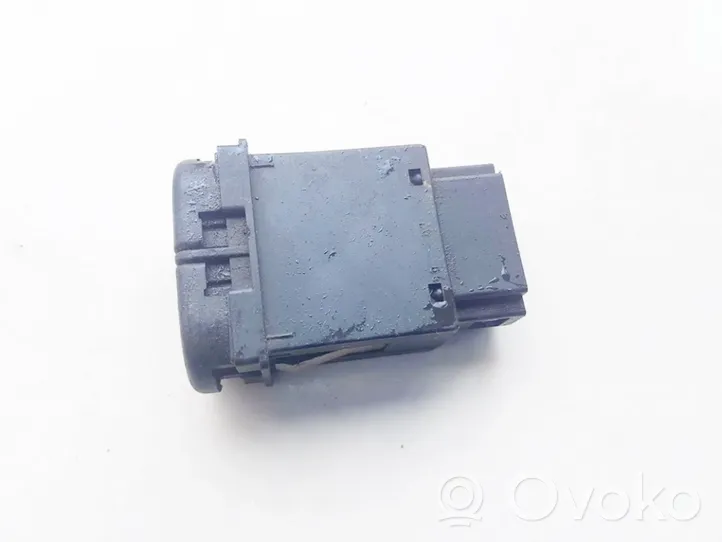 Volkswagen Sharan Przycisk / Przełącznik ogrzewania szyby przedniej / czołowej 7m0959621