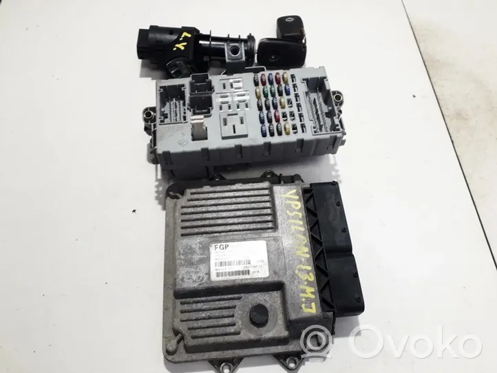 Lancia Ypsilon Kit centralina motore ECU e serratura 55195819