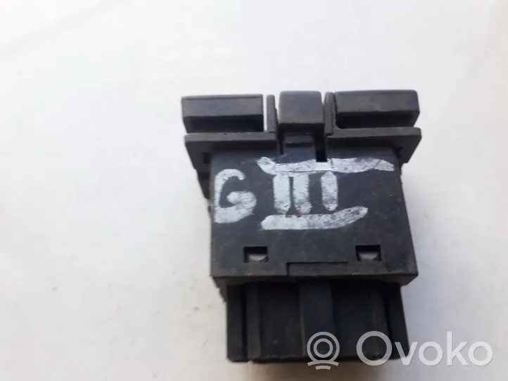 Volkswagen Golf III Interrupteur commade lève-vitre 1H0959855A