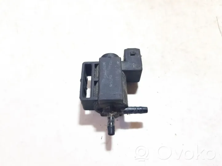 Volvo V50 Turboahtimen magneettiventtiili 8699233