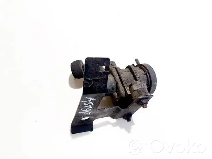 Opel Vectra B Turboahtimen magneettiventtiili 4534375