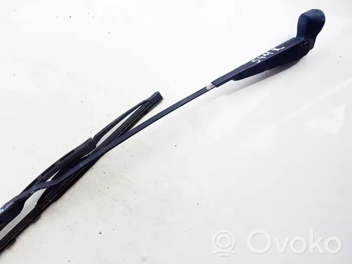 Volkswagen Golf II Front wiper blade arm 