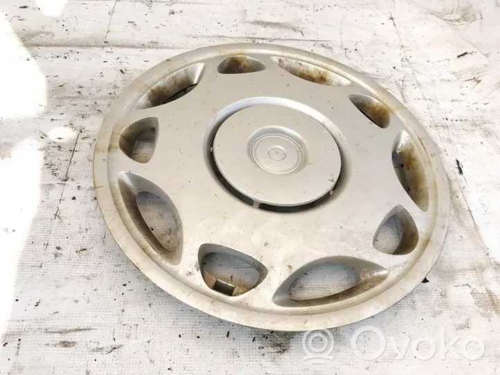 BMW 3 E36 R15 wheel hub/cap/trim 36131180104