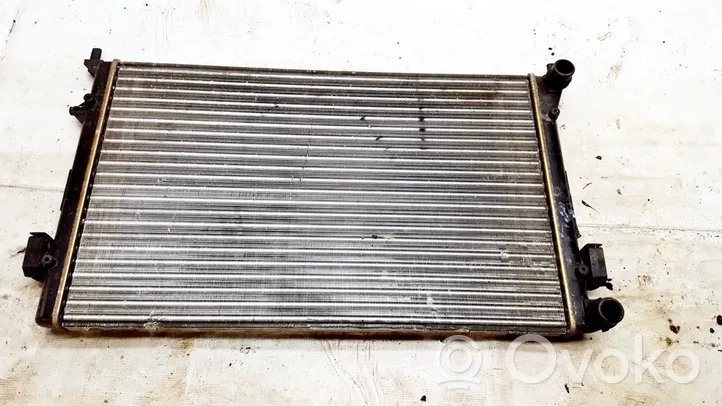 Volkswagen Golf V Radiateur de refroidissement nissens65277