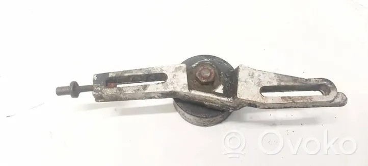 Subaru Legacy Lichtmaschine Riemenspanner Spannrolle Keilrippenriemen Keilriemen 