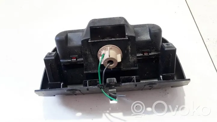 Nissan Almera Third/center stoplight 