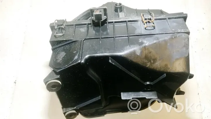 Volkswagen PASSAT B4 Scatola del filtro dell’aria 191129620