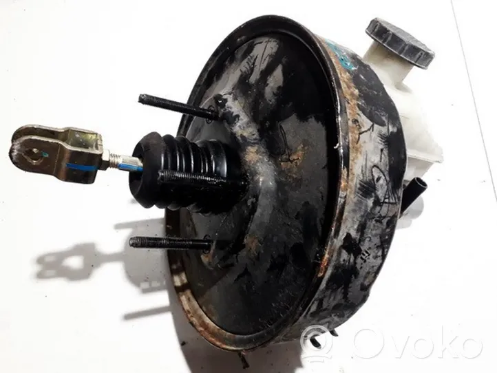 Hyundai Elantra Brake booster 