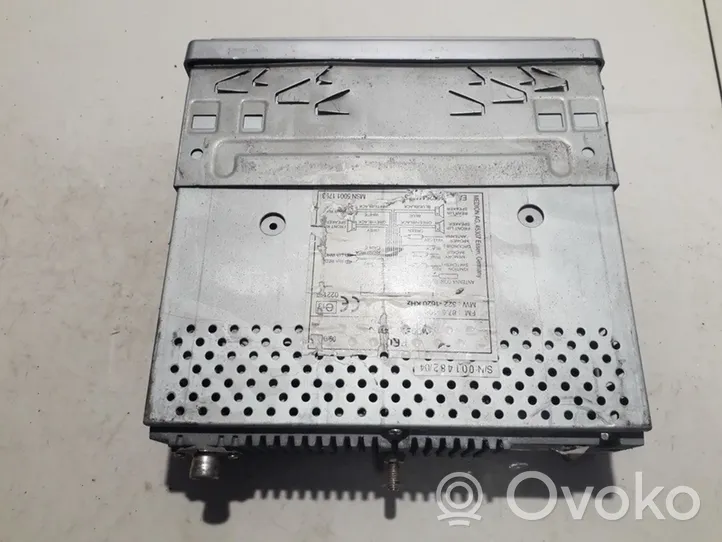 Audi A4 S4 B5 8D Radio / CD-Player / DVD-Player / Navigation 00148204