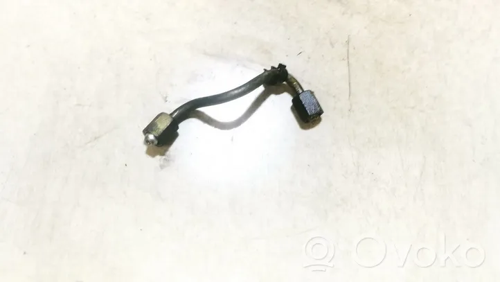 Hyundai Tucson JM Tuyau d'alimentation conduite de carburant 