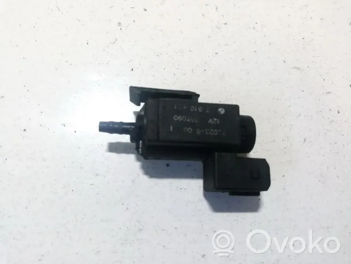 BMW 4 F32 F33 Zawór podciśnienia / Elektrozawór turbiny 70231800