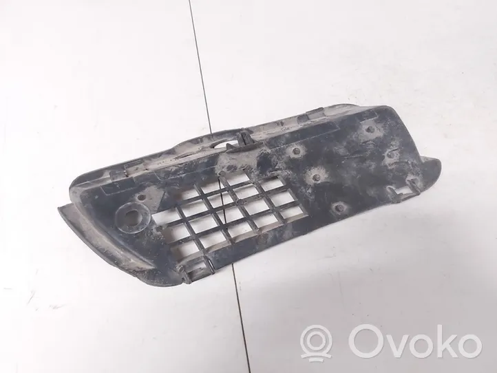 Volkswagen Golf III Front bumper lower grill 1h6853666