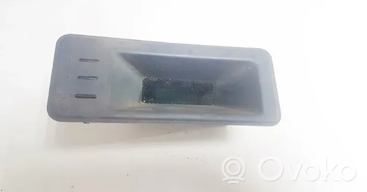 Mitsubishi Space Wagon Экран/ дисплей / маленький экран mb652360