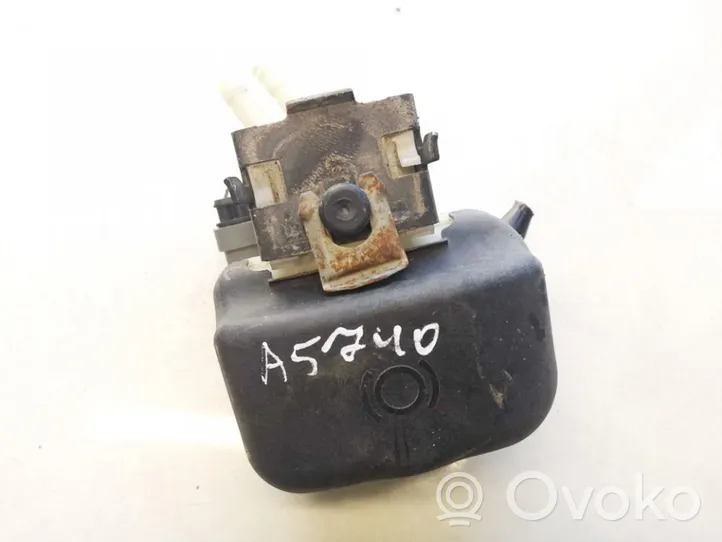 Opel Meriva A Brake fluid reservoir 320671641