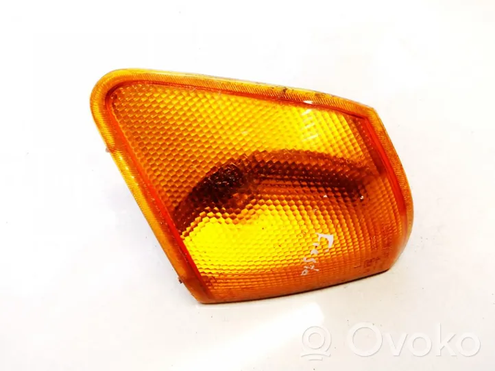 Ford Sierra Indicatore di direzione anteriore 046551