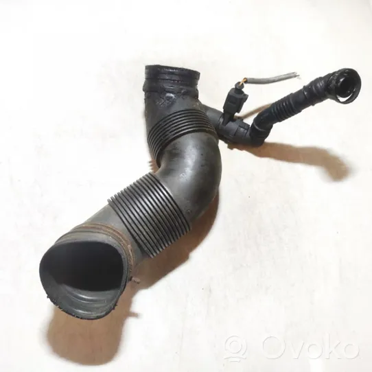 Volkswagen Caddy Air intake hose/pipe 3c0129654n