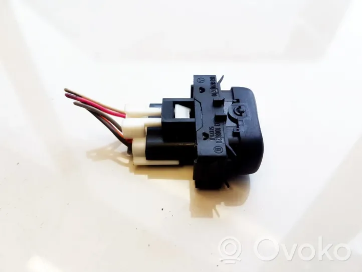 Mercedes-Benz ML W163 Seat heating switch 163820210