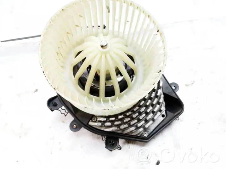 Audi A4 S4 B5 8D Ventola riscaldamento/ventilatore abitacolo 740221233f