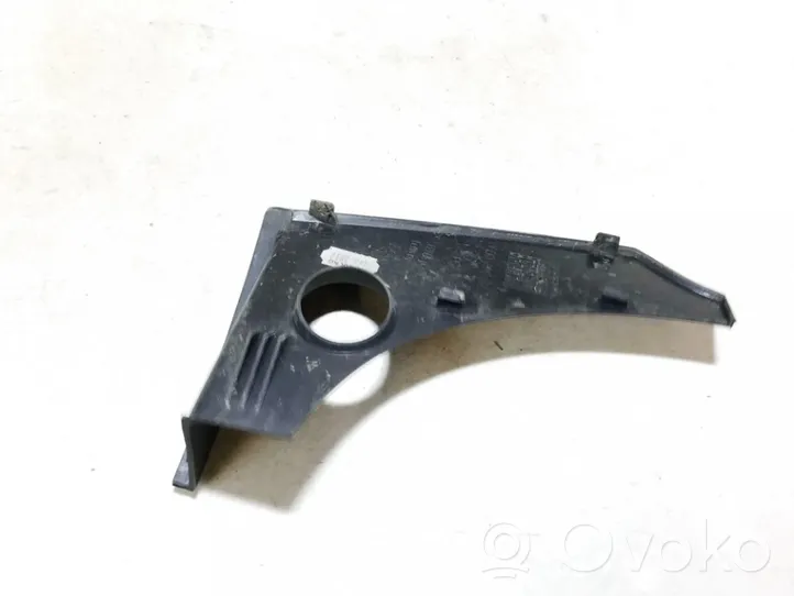 Audi TT Mk1 Listwa pod lampę tylną 8n0807533