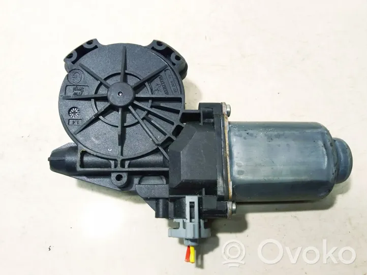 Nissan Qashqai+2 Priekinis varikliukas langų pakėlėjo 4a094156