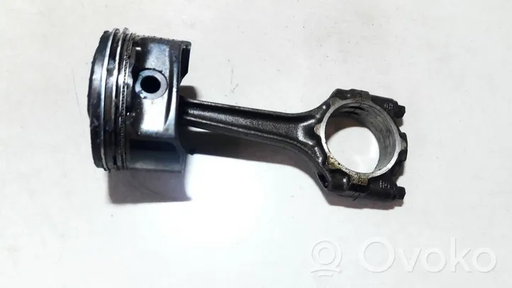 Opel Zafira B Piston avec bielle z16xer