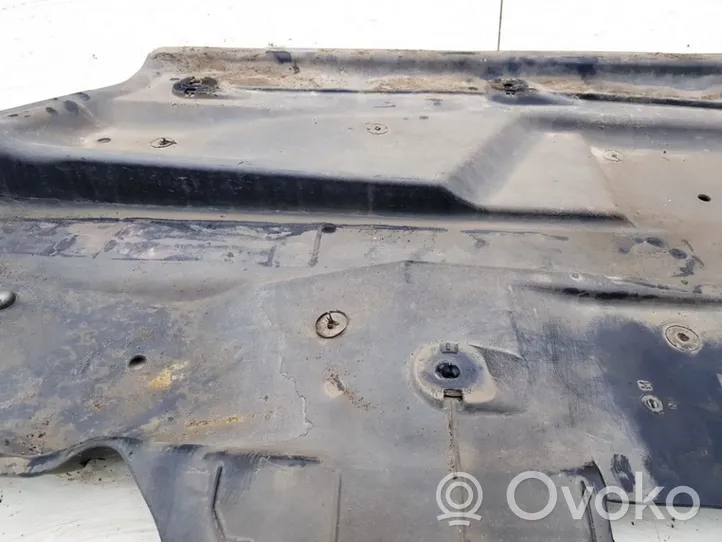 Seat Ibiza IV (6J,6P) Engine splash shield/under tray 6q0825202n