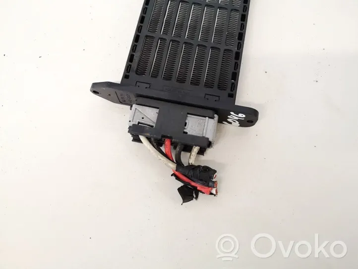 KIA Ceed Radiateur électrique de chauffage auxiliaire y0226