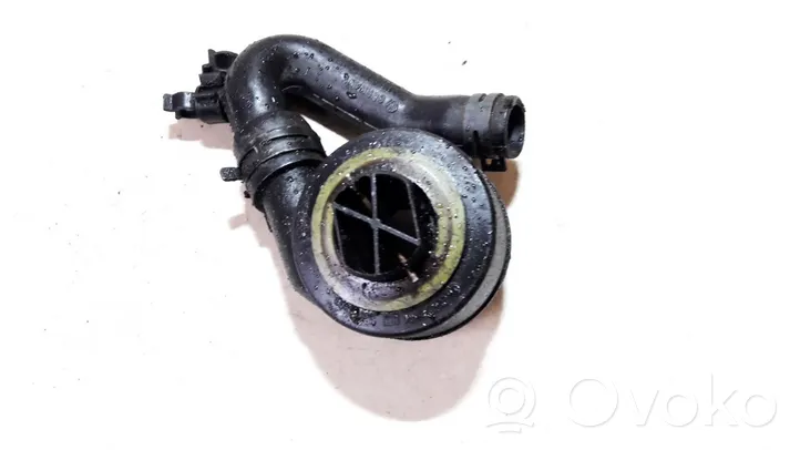 Volkswagen Bora Tubo flessibile mandata olio del turbocompressore turbo 06A103465