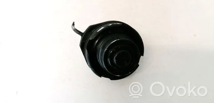 Toyota Yaris Tappo del serbatoio del carburante 