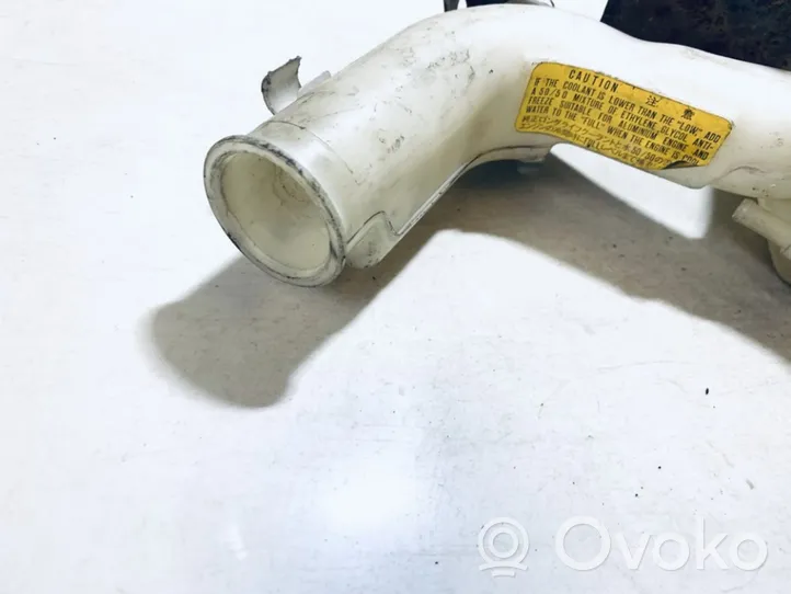 Mazda 323 Vase d'expansion / réservoir de liquide de refroidissement 